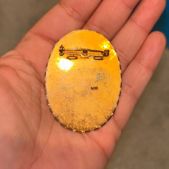 Vintage Hallmark Christmas Tree Candles Ornaments Mouse Cameo Brooch Pin - Picture 2 of 3